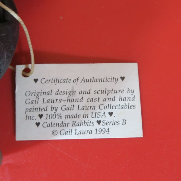 GAIL LAURA Roxanne Rabbit 1994 October Halloween Bear Calendar Figurine Signed - Picture 7 of 11